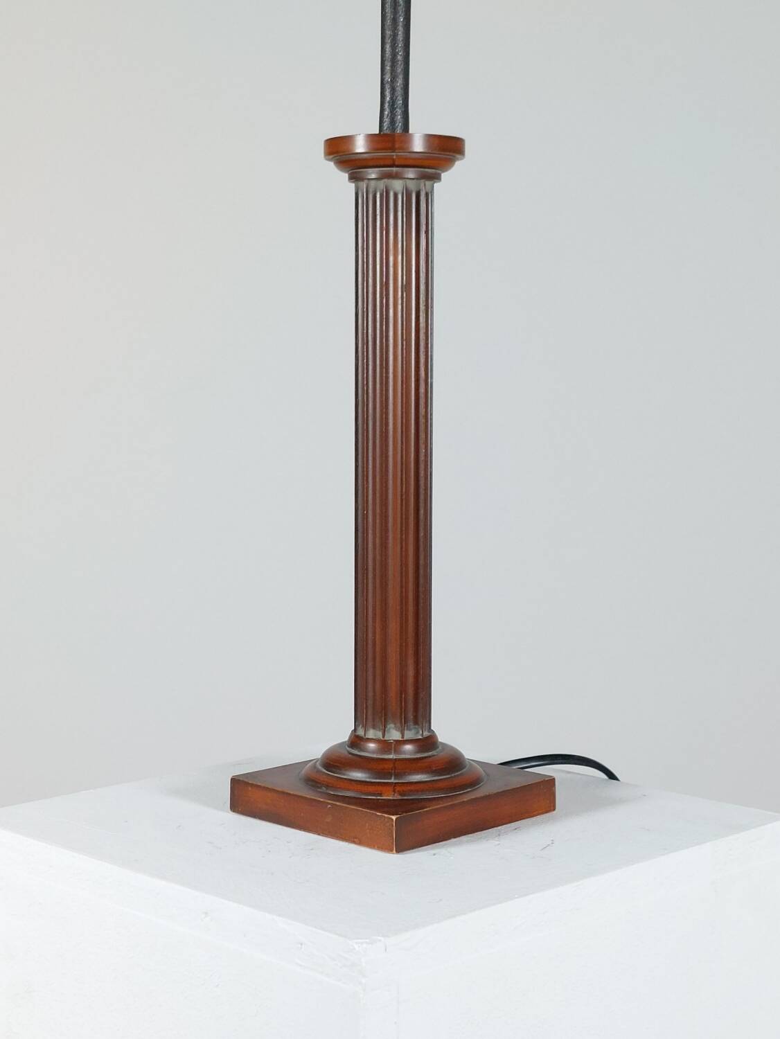 Vintage Mid Century table lamp column decor plissee shade