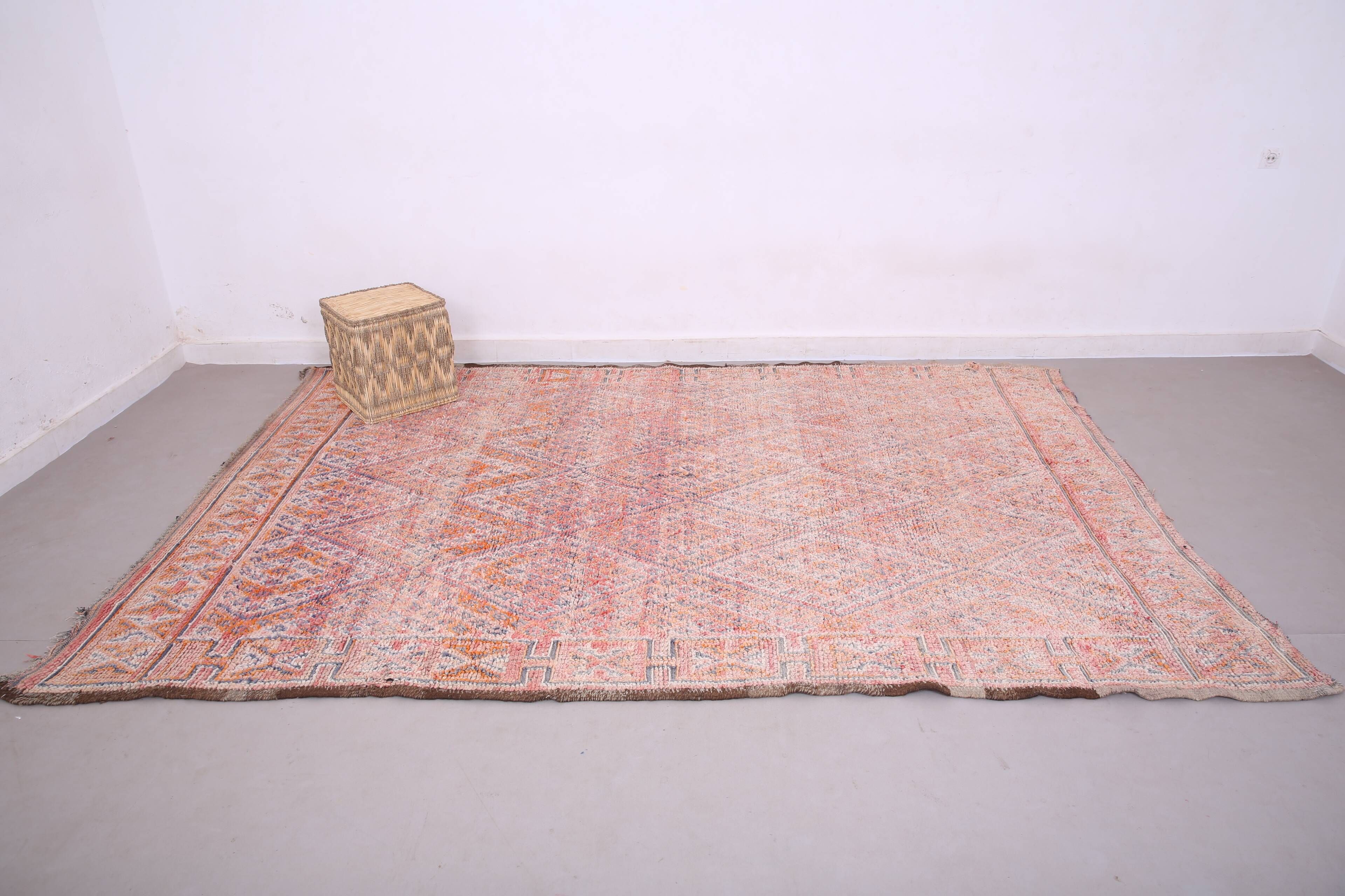 Tapis marocain vintage rose 205 x 303 cm, tapis en laine berbère, tapis berbère boho