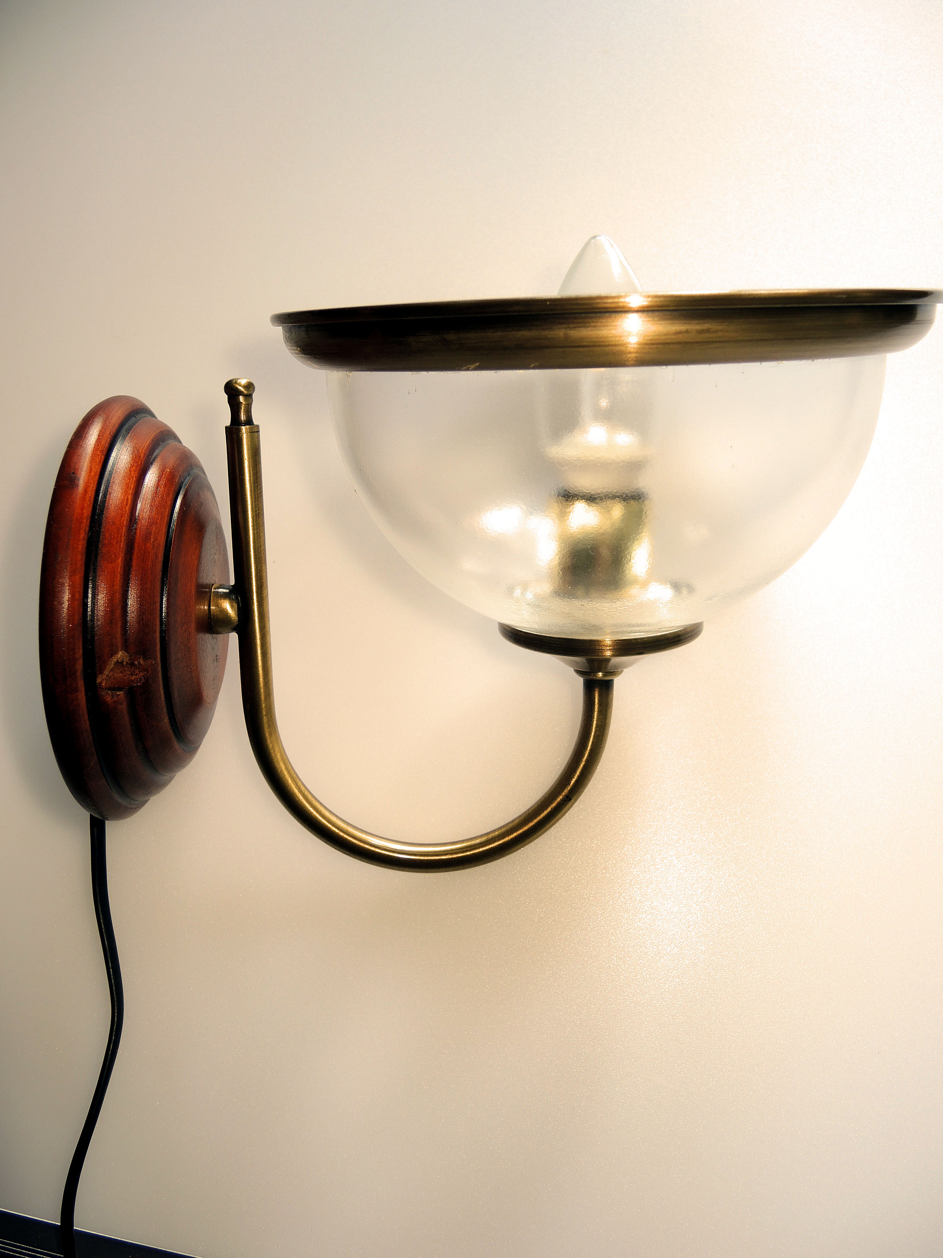 Glass sconce brass gold