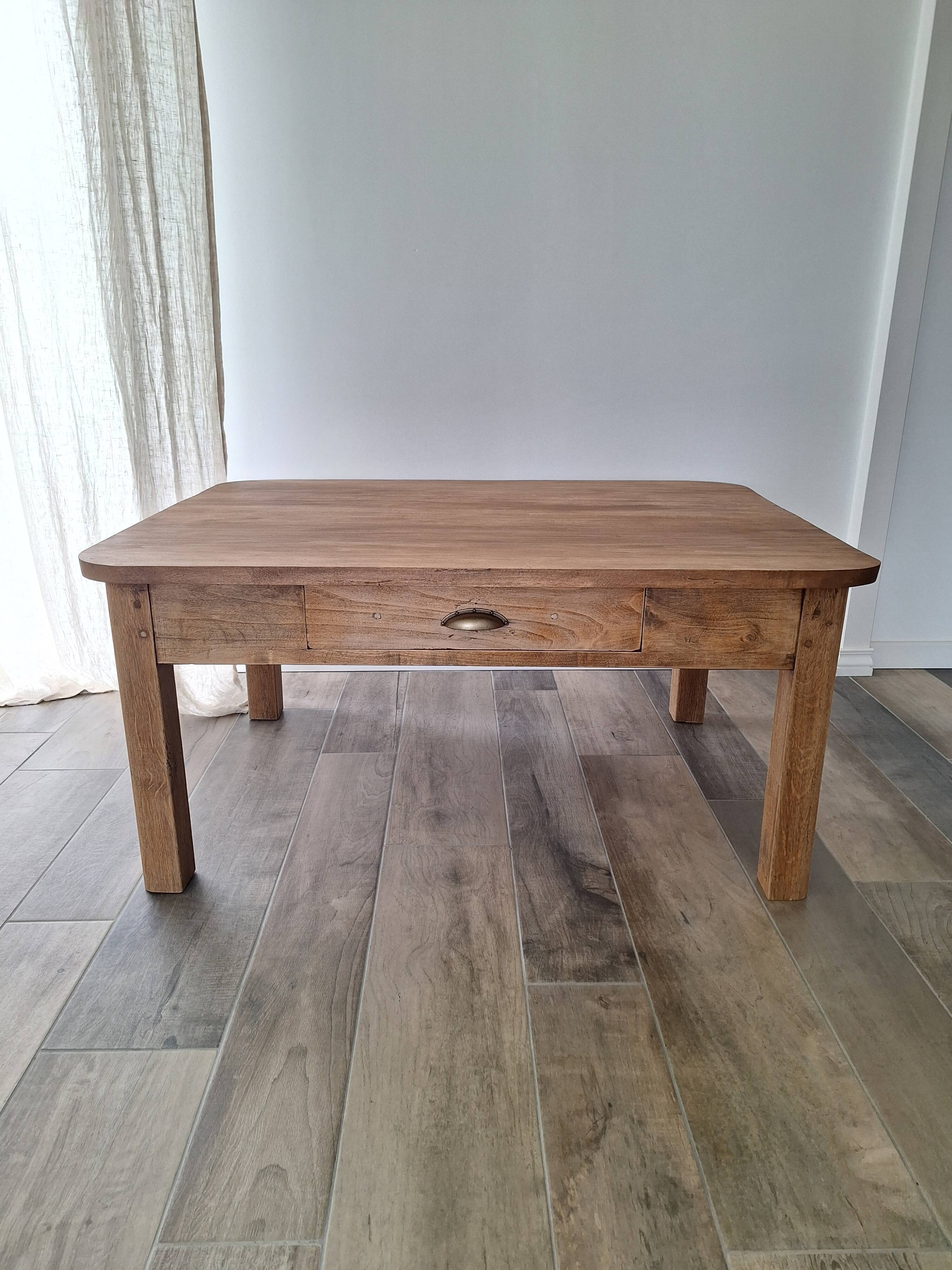 Farmhouse oak coffee table in country style