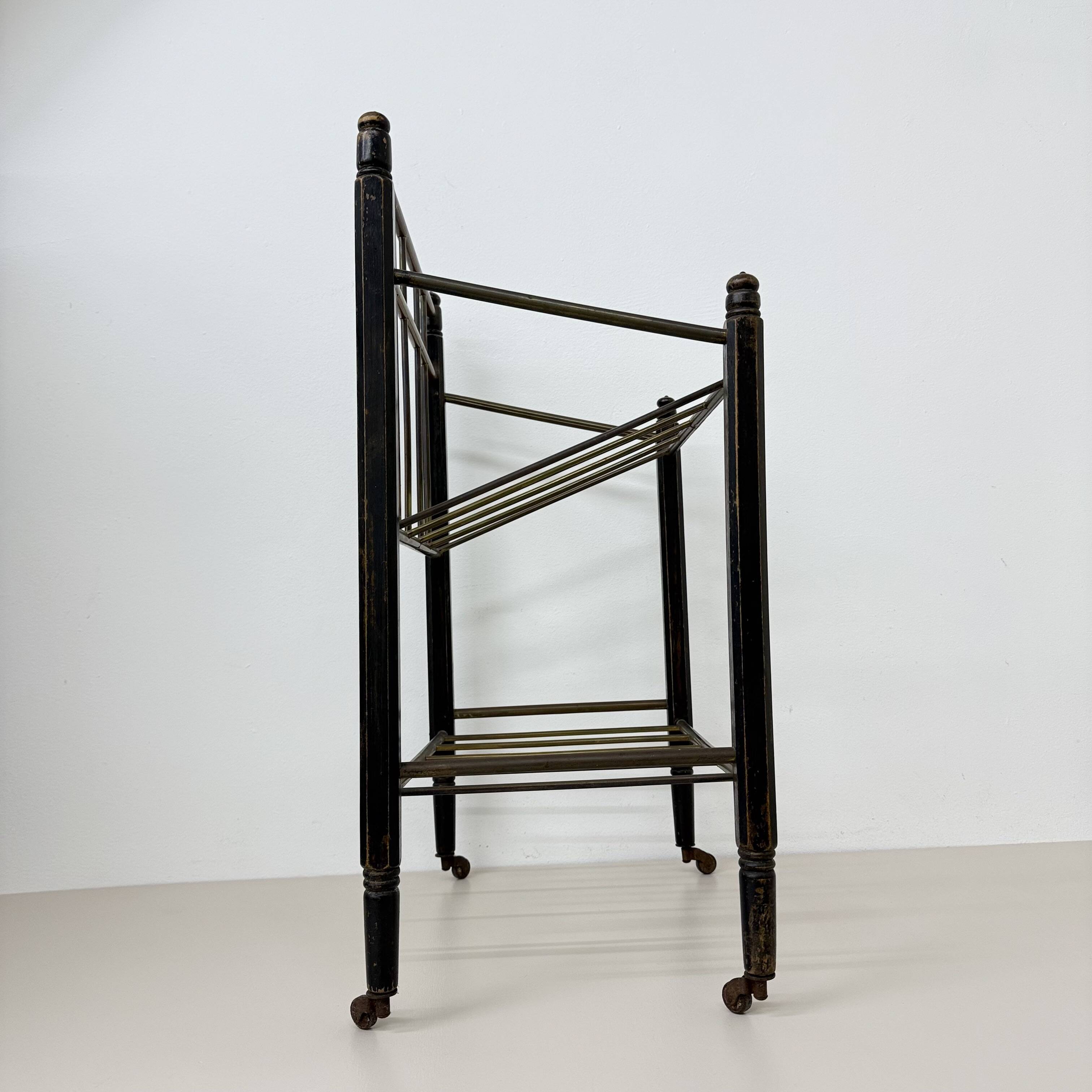 Vintage magazine rack , 1970s