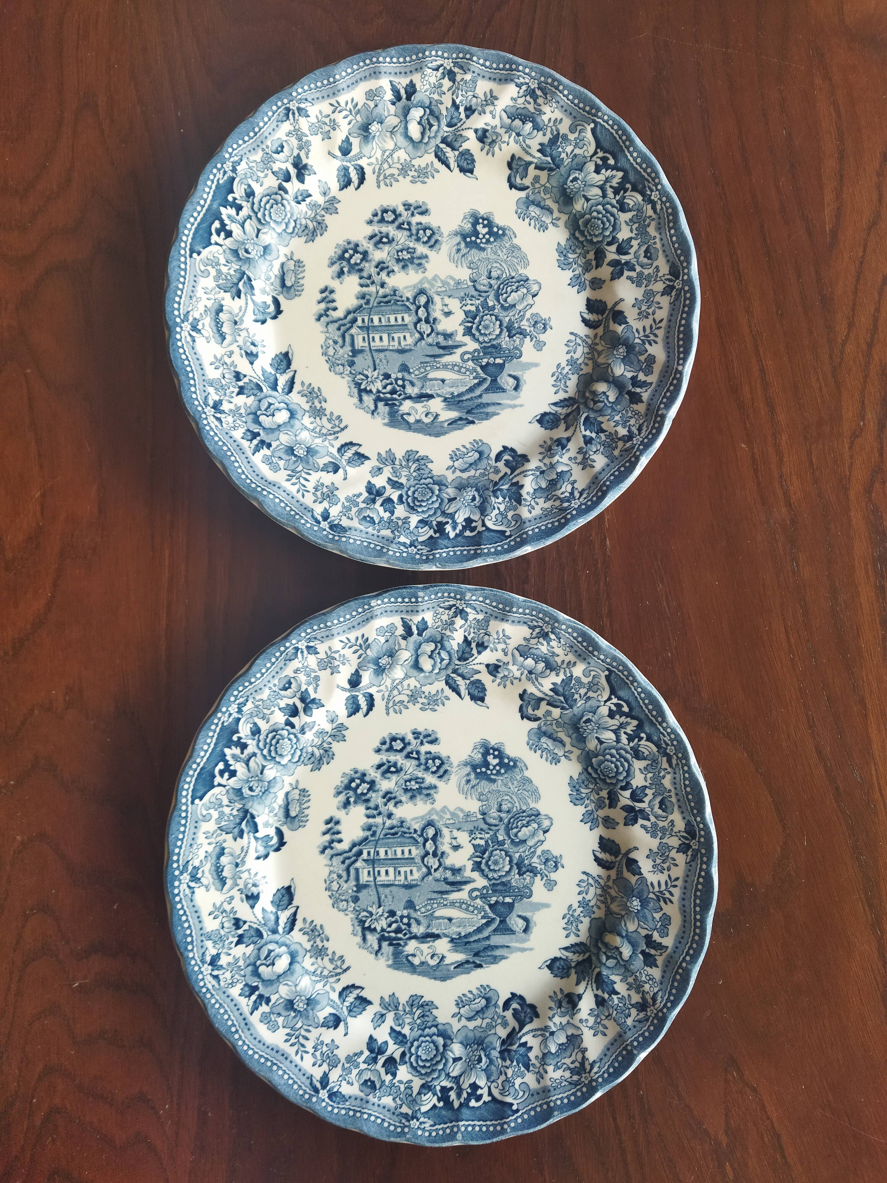 8 blue & white English dinner plates (Myott Meakin WH Grindley KG Luneville)