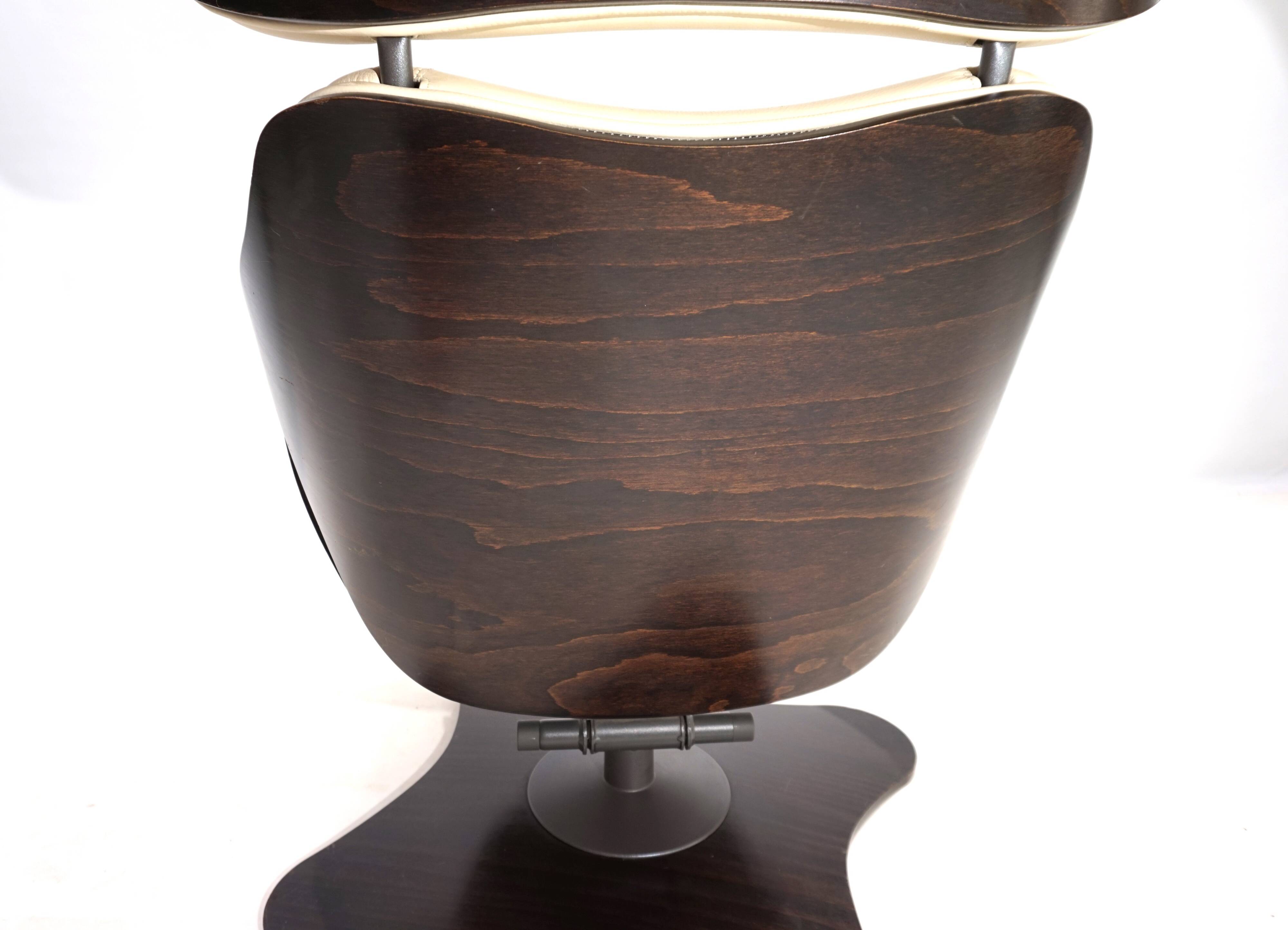 Stokke Varier Tok leather armchair with ottoman by Toshiyuki Kita, 1990