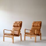 Vintage armchairs with cushions