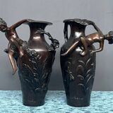Pair of Art Nouveau vases in solid bronze.