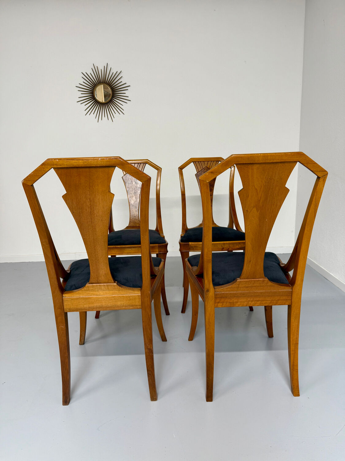 Set of 4 walnut/burl wood chairs, Art Nouveau, early 20th century