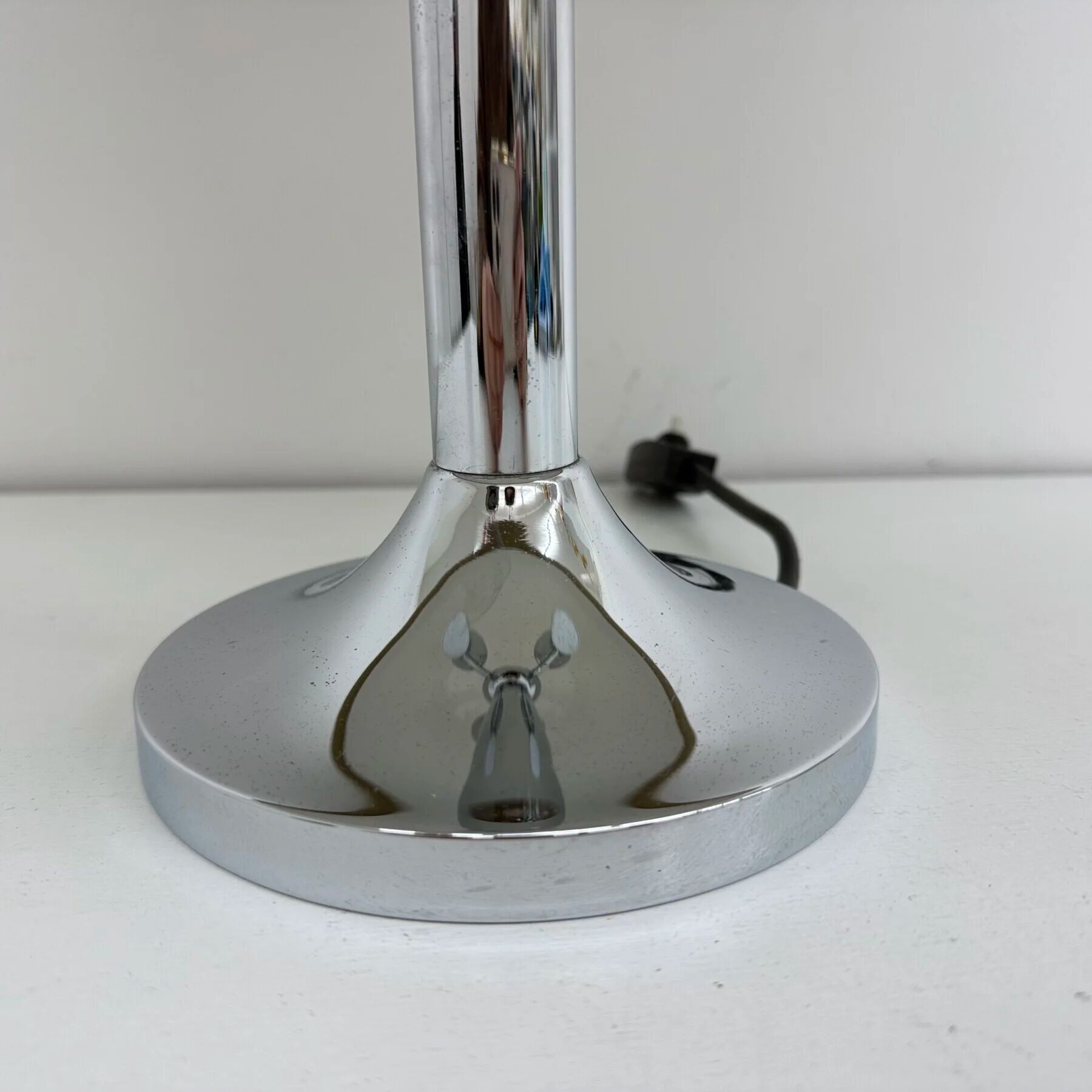 Mid-century mushroom table lamp with chrome base, 1970s