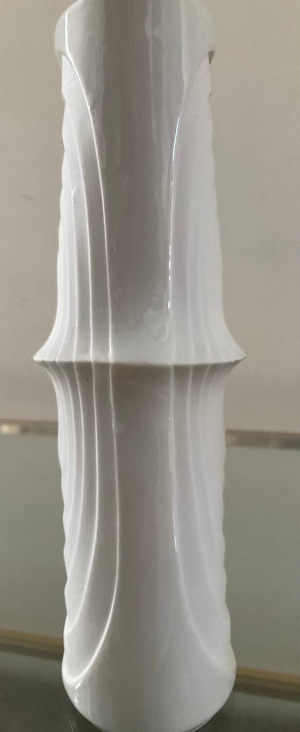 Vase op art en porcelaine royal bavaria kpm années 70