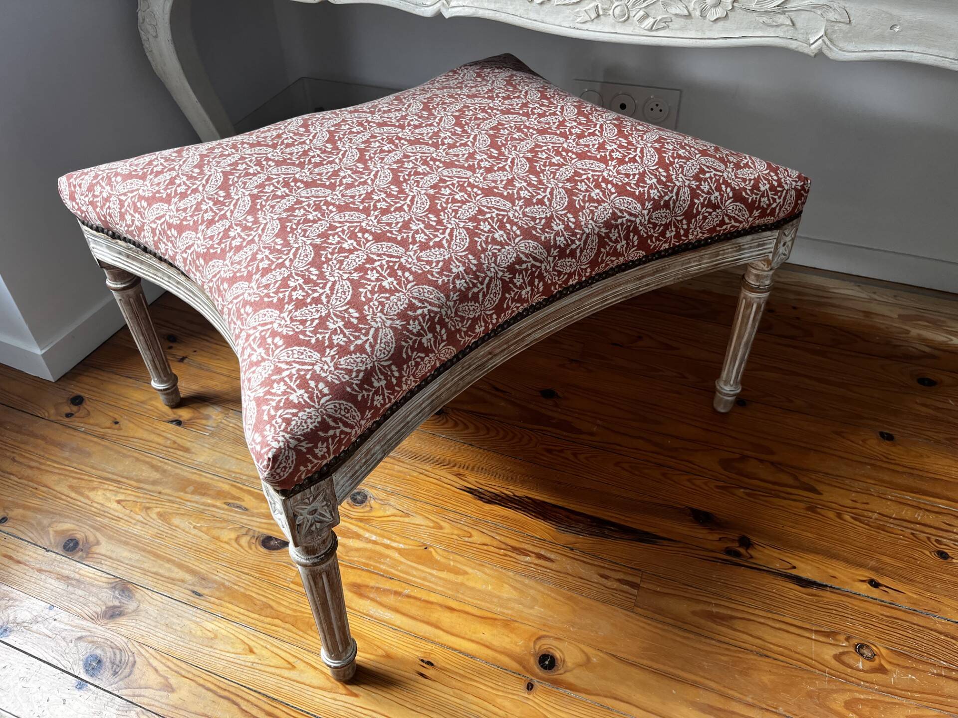 Tabouret pouf repose-pieds