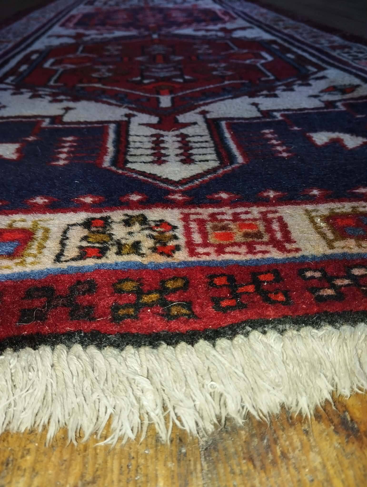 Handmade Persian Heriz hallway rug 295x70cm