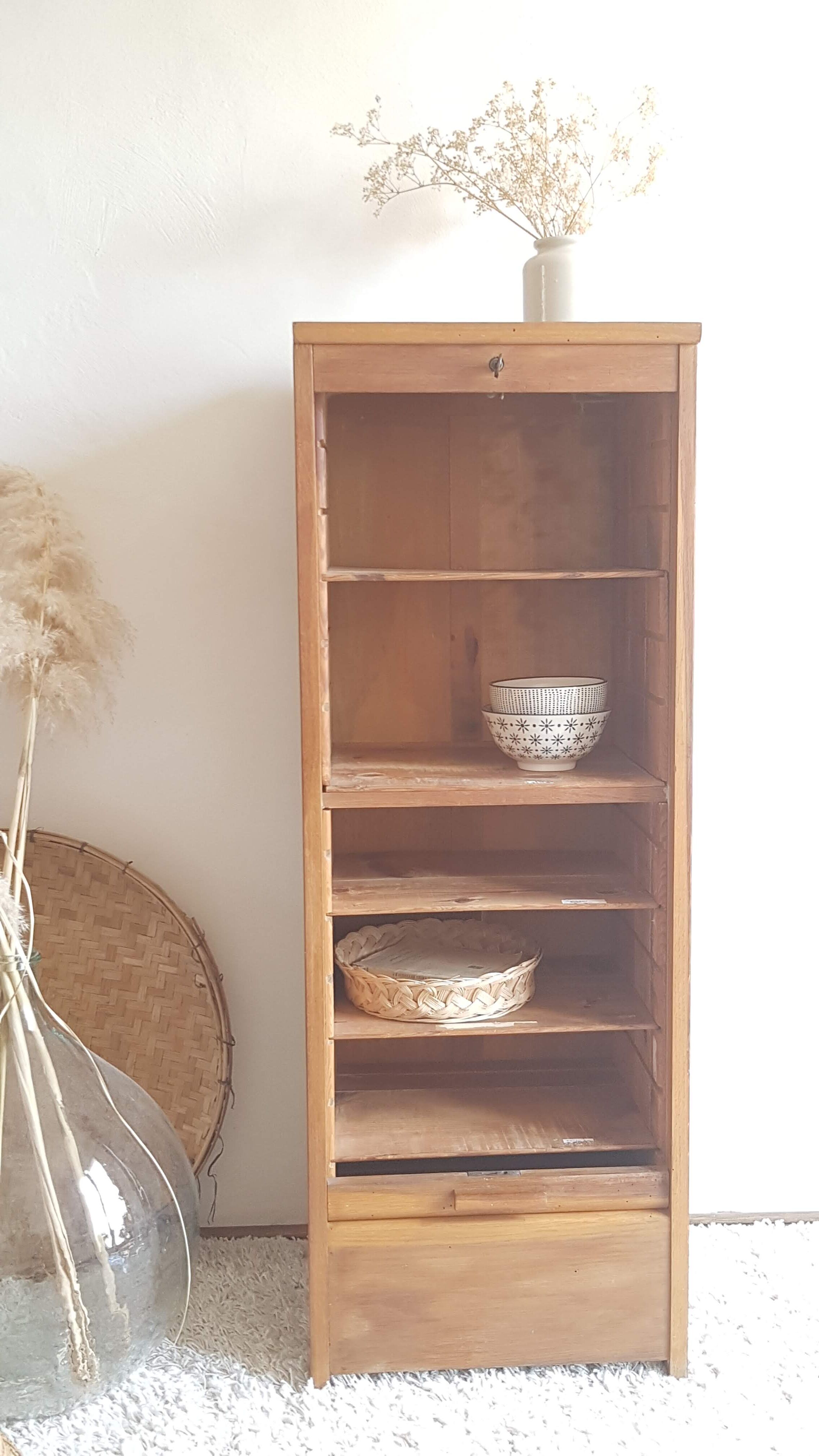 Vintage curtain binder