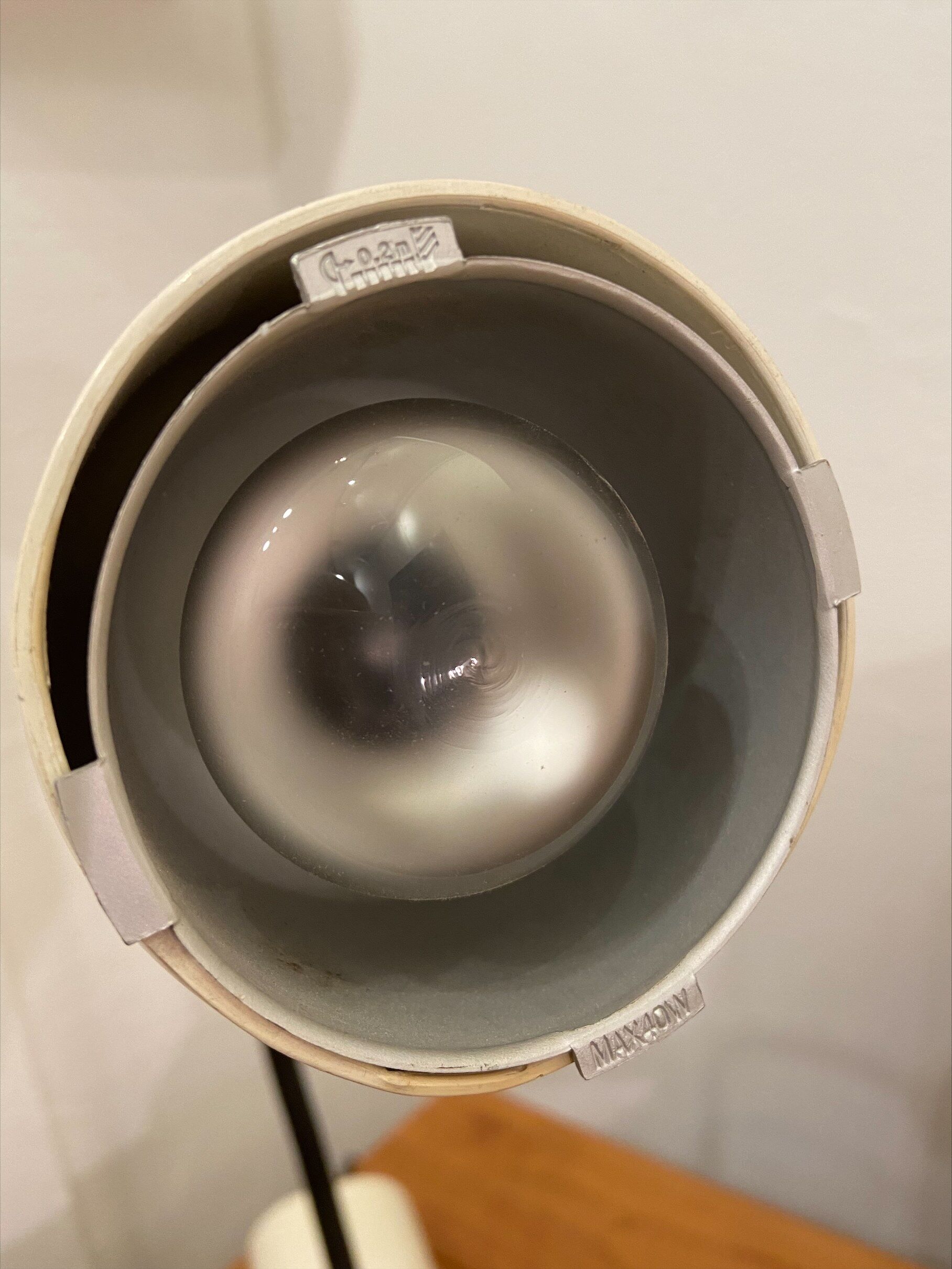 Lampe Tholos Artemide 1970