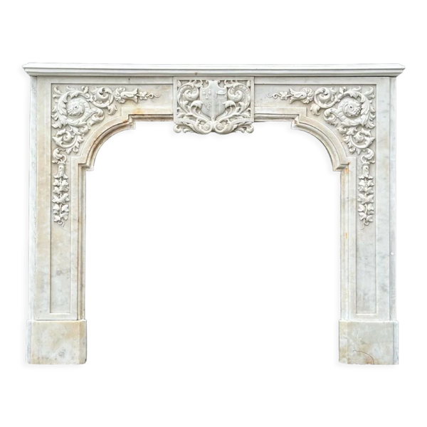 Cheminée en marbre blanc de carrare vers 1880