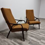 Paire de fauteuils par Antonin Suman