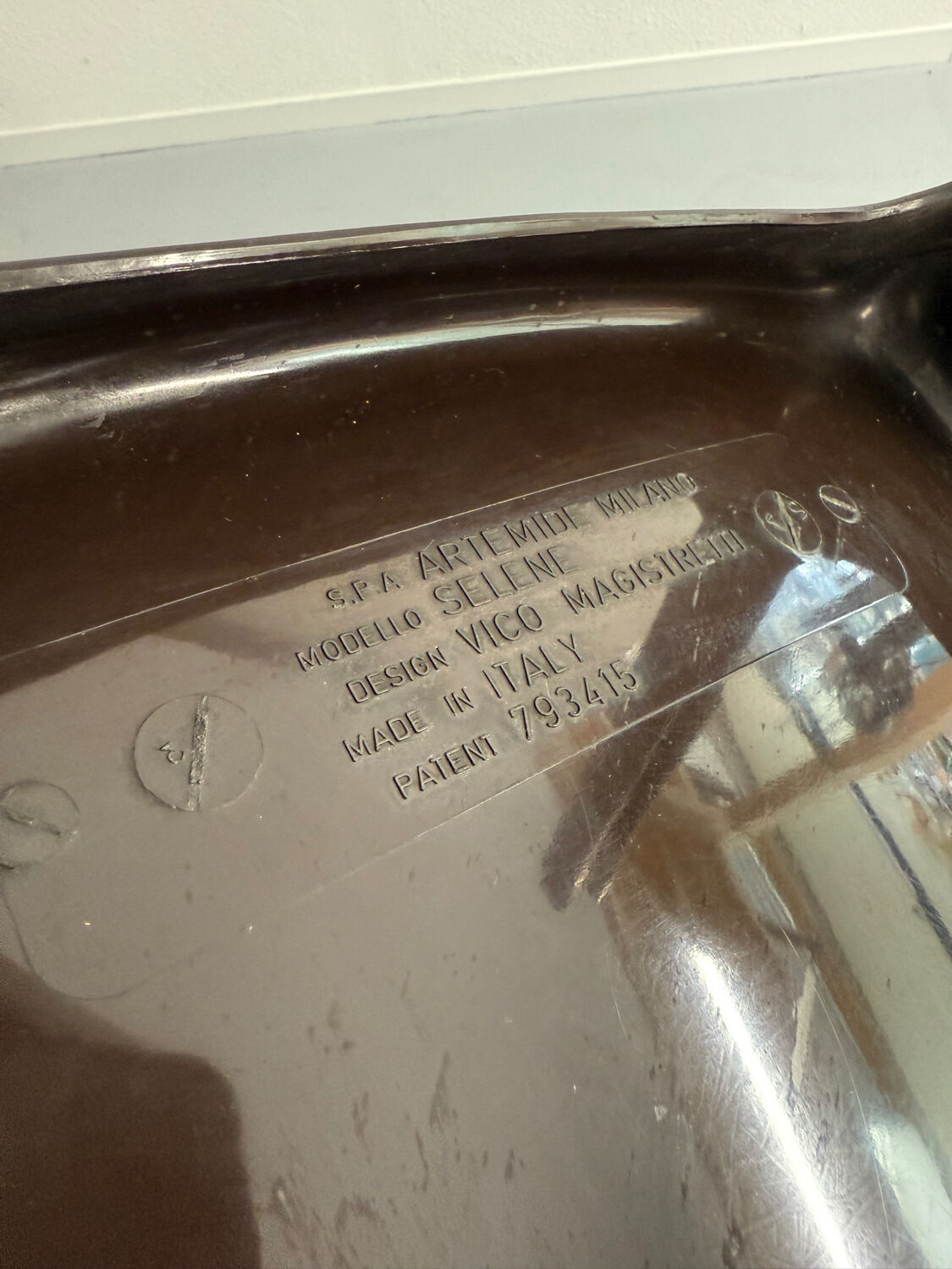 Set of 5 Selene plastic chairs designed by Vico Magistretti Artemide