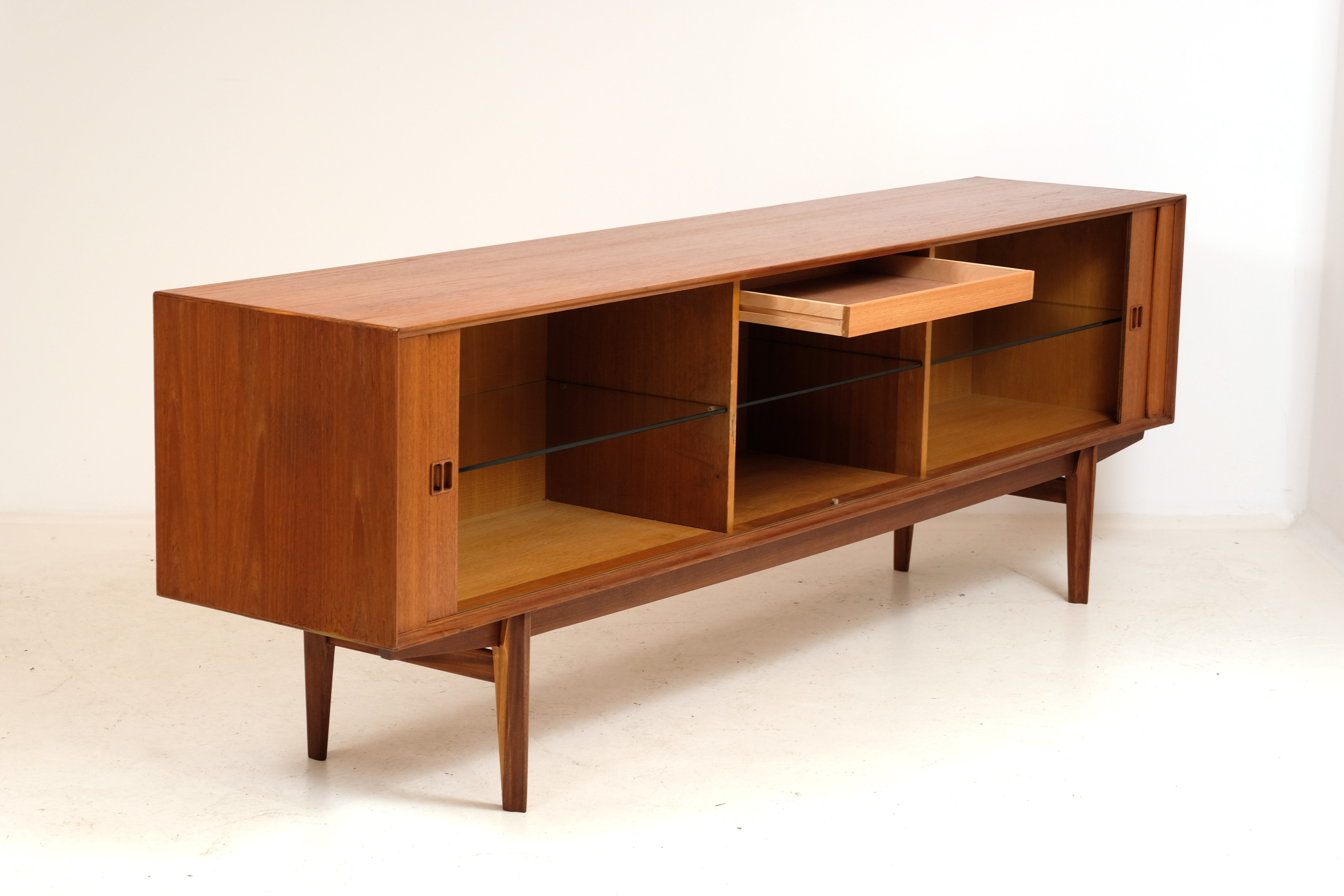 Enfilade Drum teak by Oswald Vermaercke for V Form 1960's