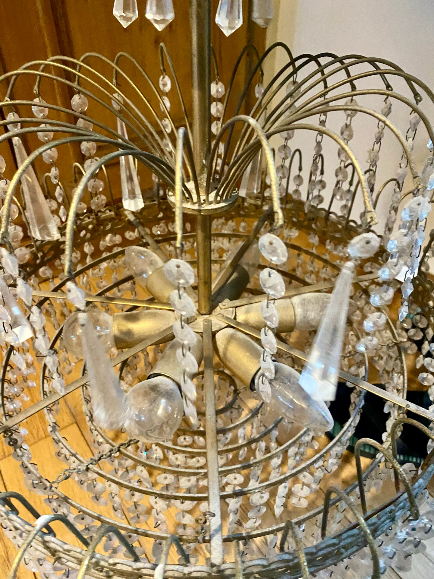 Grand vintage cascade chandelier from the 1960s.