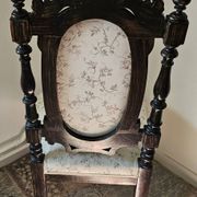 Chaise ancienne dite " de nourrice "