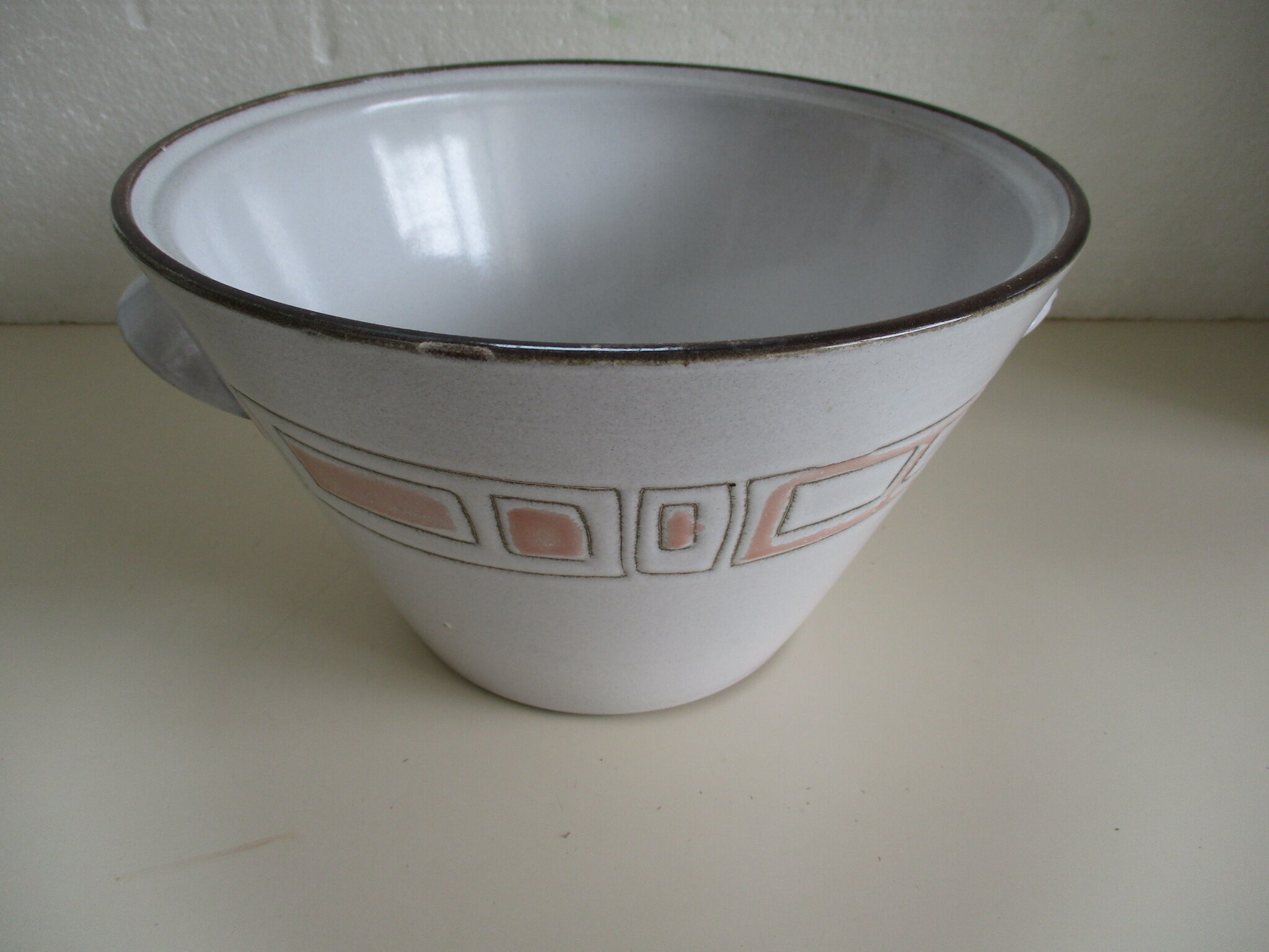 Soup-tureen in Niderviller stoneware Model Mesh -vintage