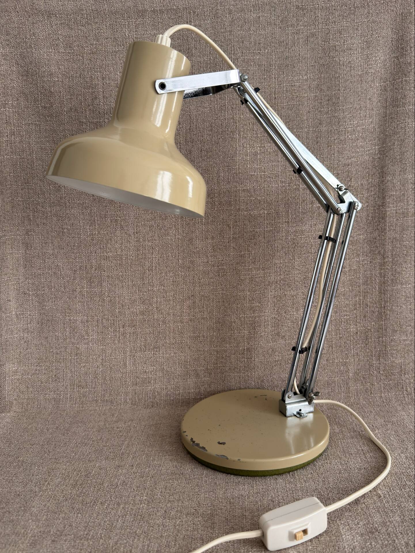 1960s modernist articulated desk lamp in metal
