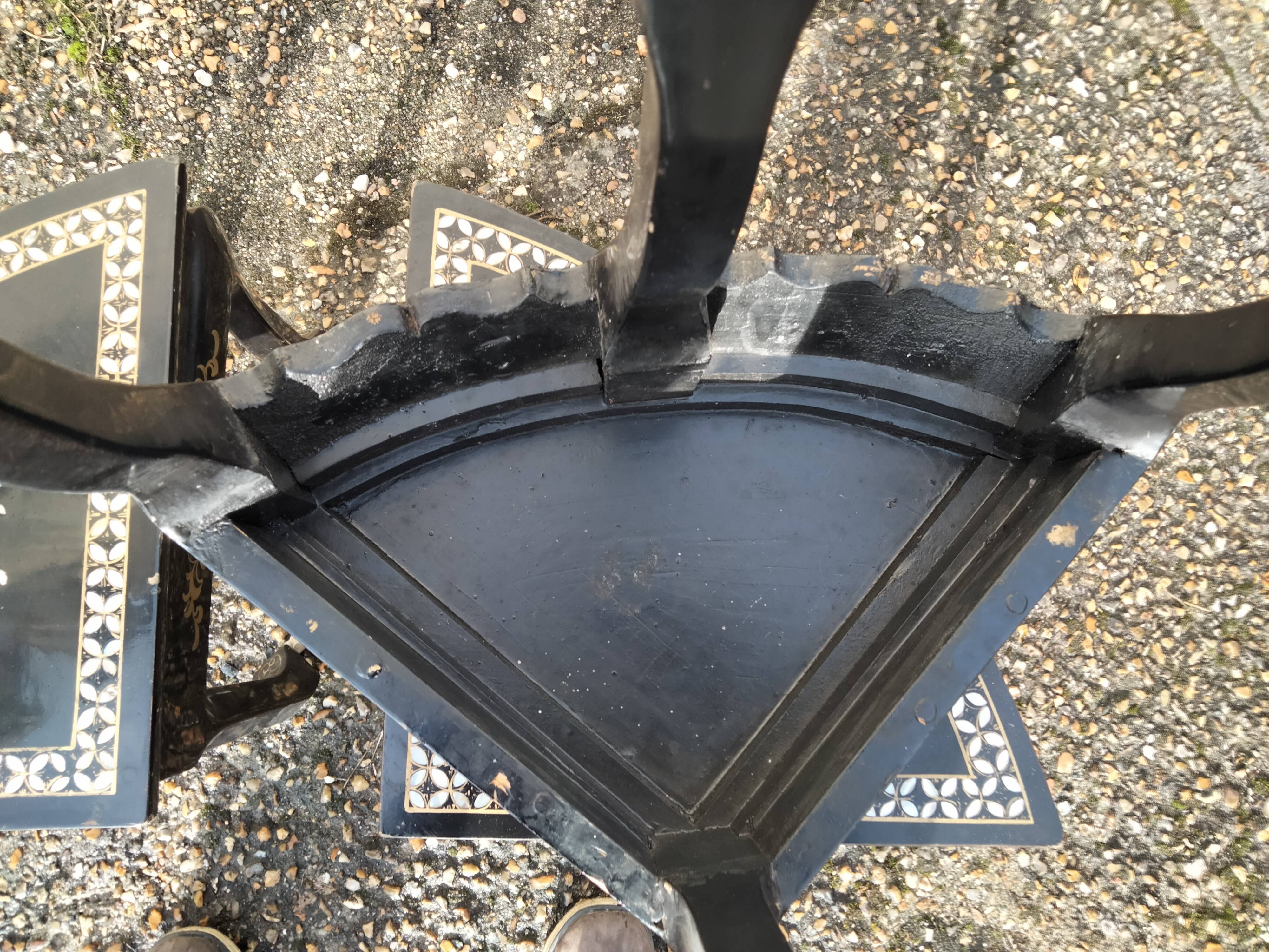 Coffee table Asian décor inlaid with vintage antique mother-of-pearl