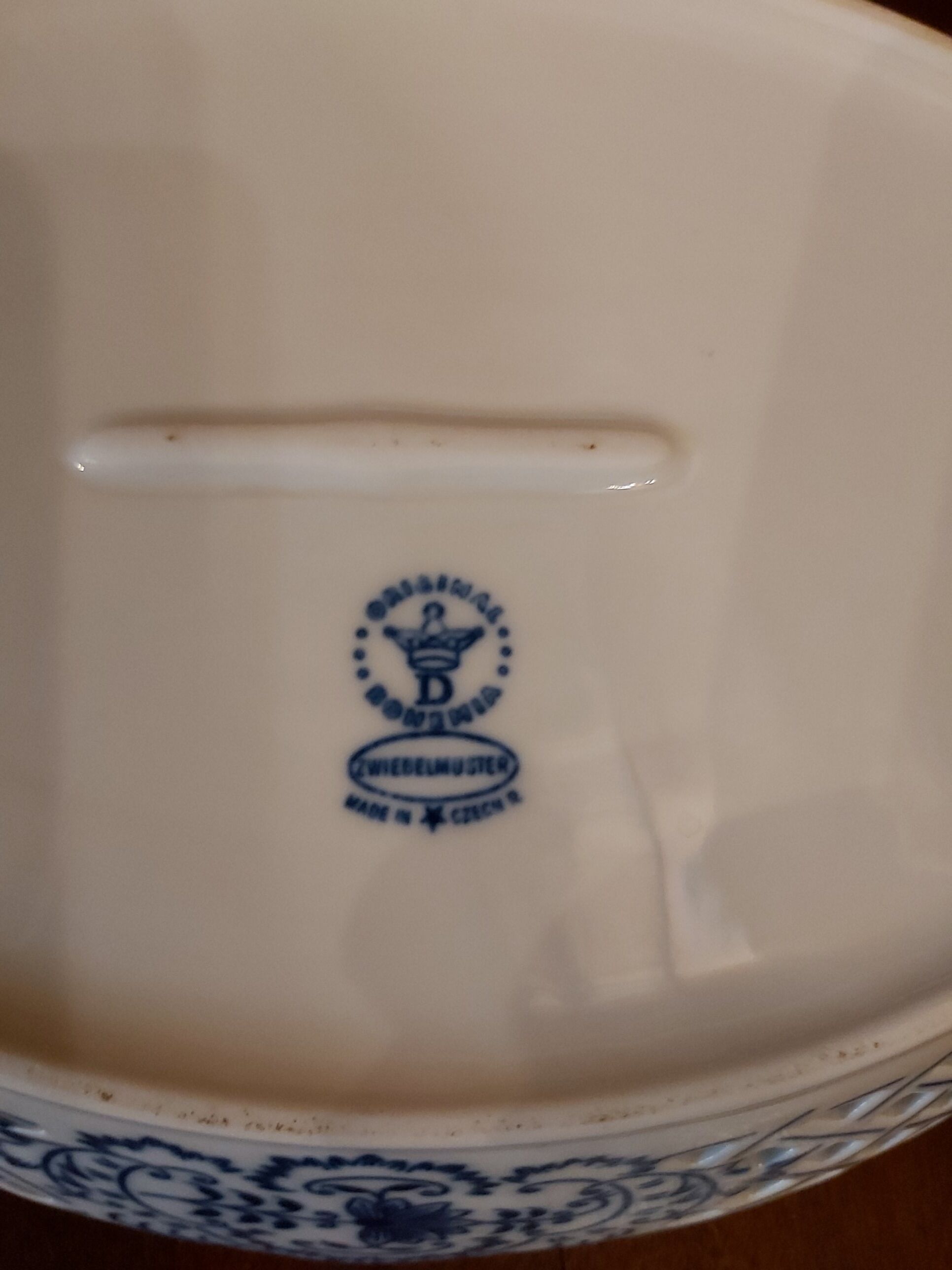 Zwiebelmuster Bohemia open cut