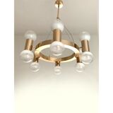 Annular chandelier with gradient white spheres