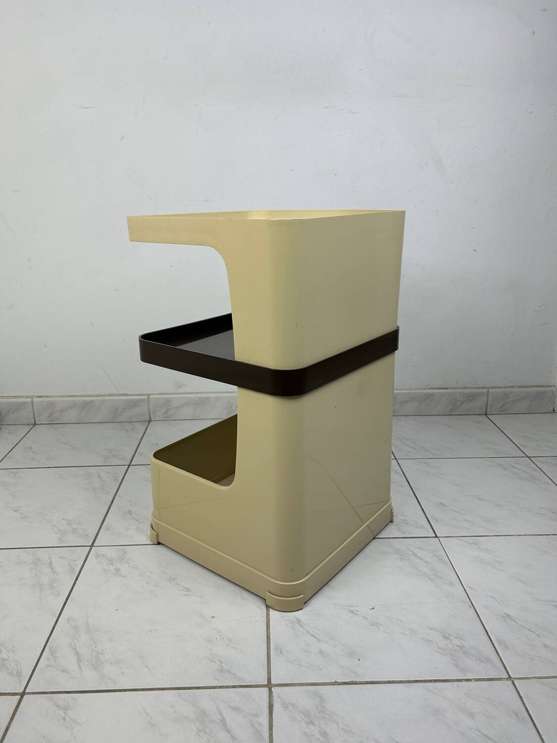 Vintage side table Flair Holland