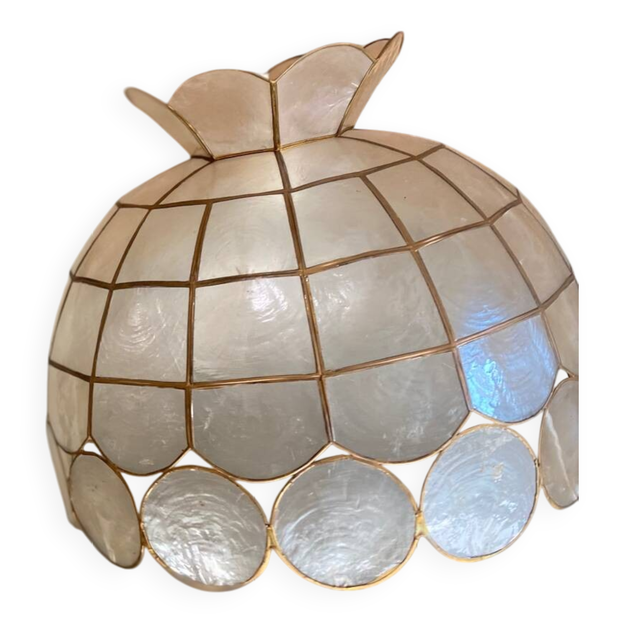 Vintage mother-of-pearl pendant light