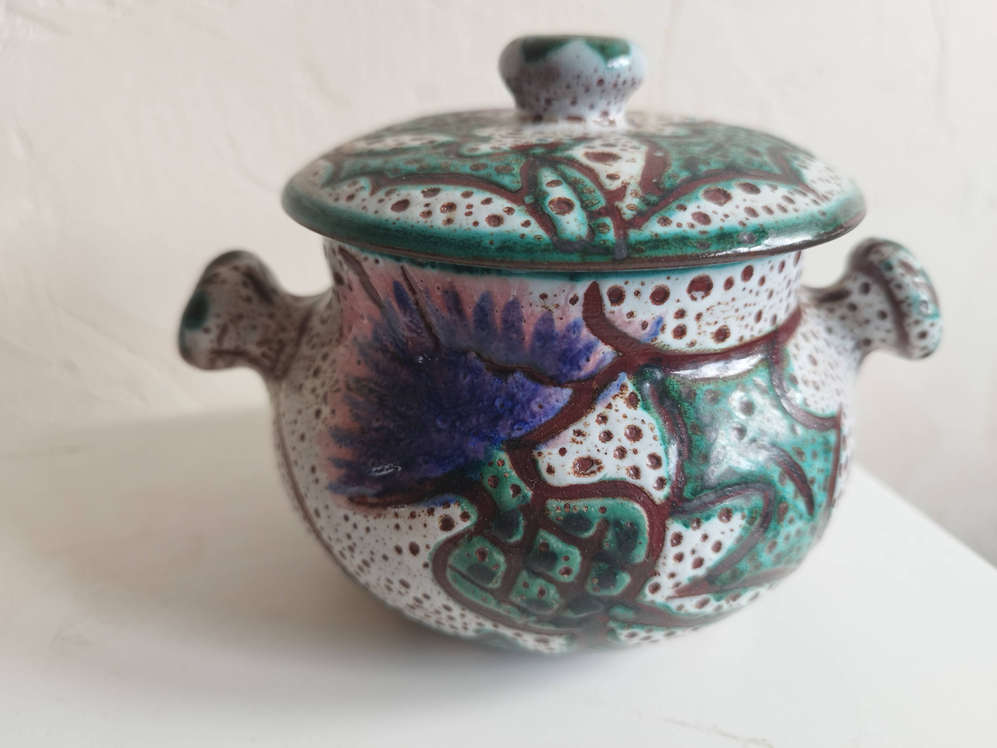 Vallauris lidded pot with thistle decoration