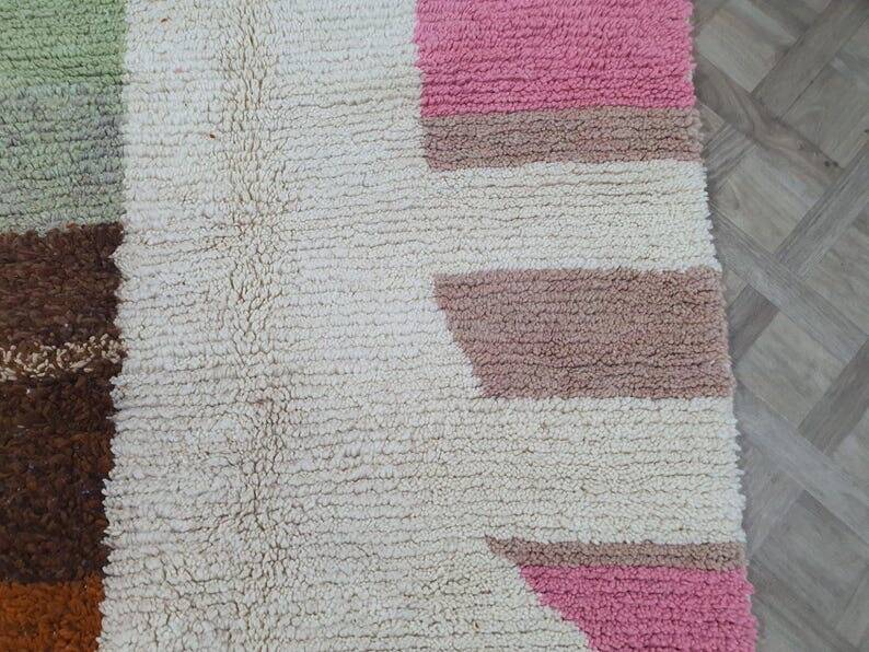 Authentic traditional handwoven Berber rug size 1.4/2.6 m