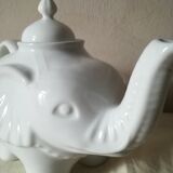 Porcelain Elephant-shaped teapot