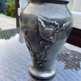 Vase en étain signé st lambert