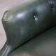 Fauteuil Chesterfield en cuir de vache vert de style anglais classique