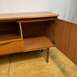 Mid-Century Retro Vintage Teak TV Unit / Media Cabinet by Sakol 1970  Compa