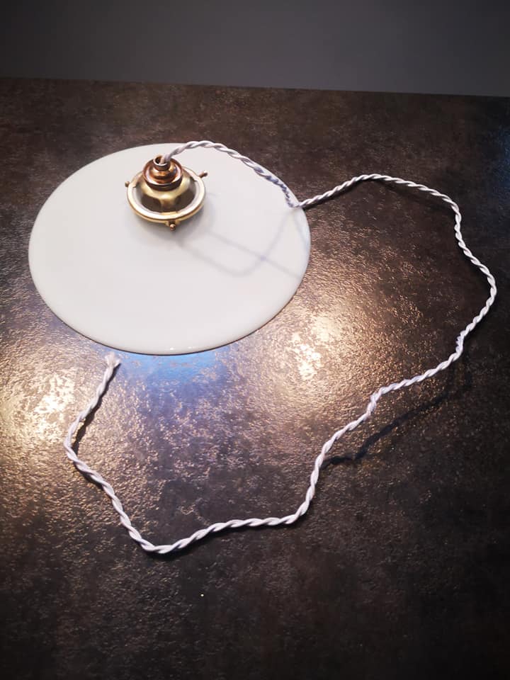 Old pendant lamp in white opaline art deco 1930 ø 25.8 cm