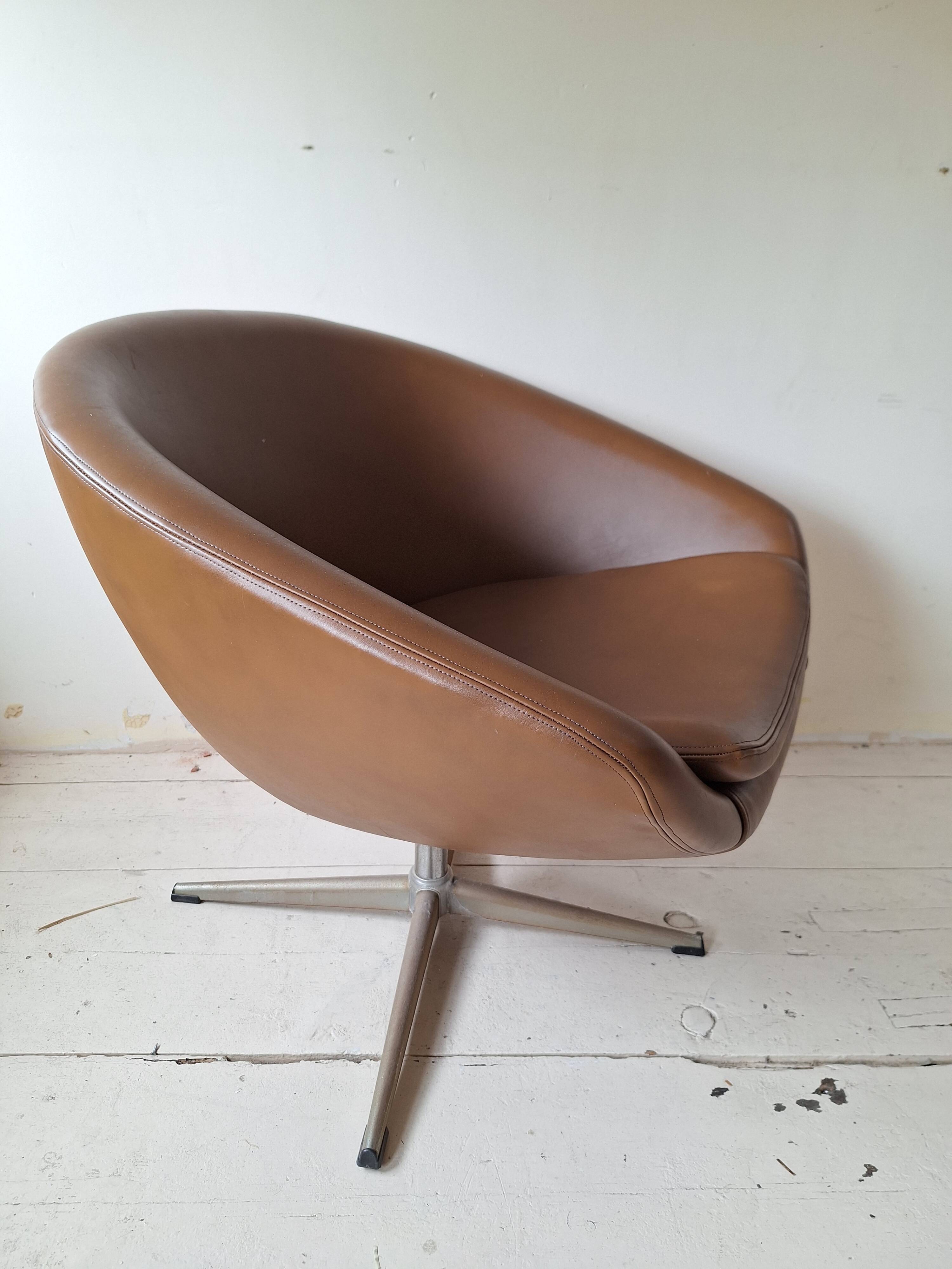 Chaise à cocktail vintage