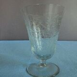 Lot of 4 chiseled glasses flared shape leaf patterns