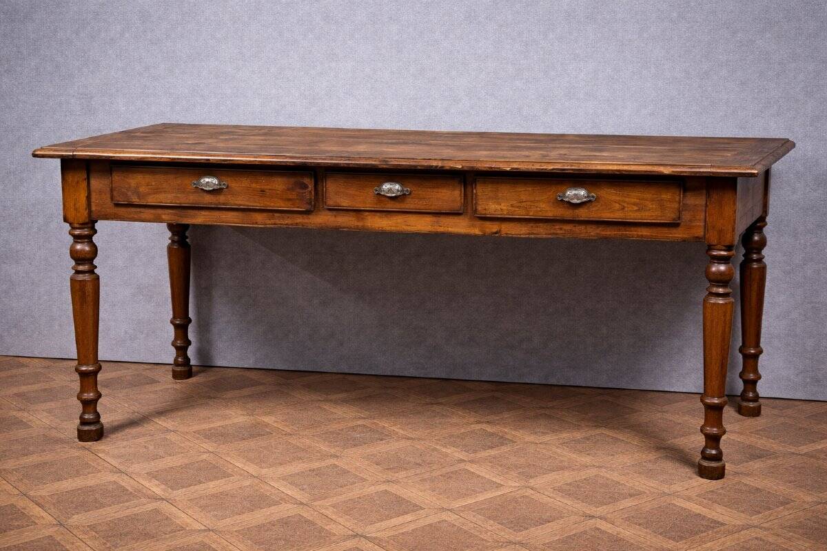 Large antique solid wood table – Country/rustic style