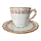 Tasse et soucoupe Porcelaine de Limoge décor frise de roses