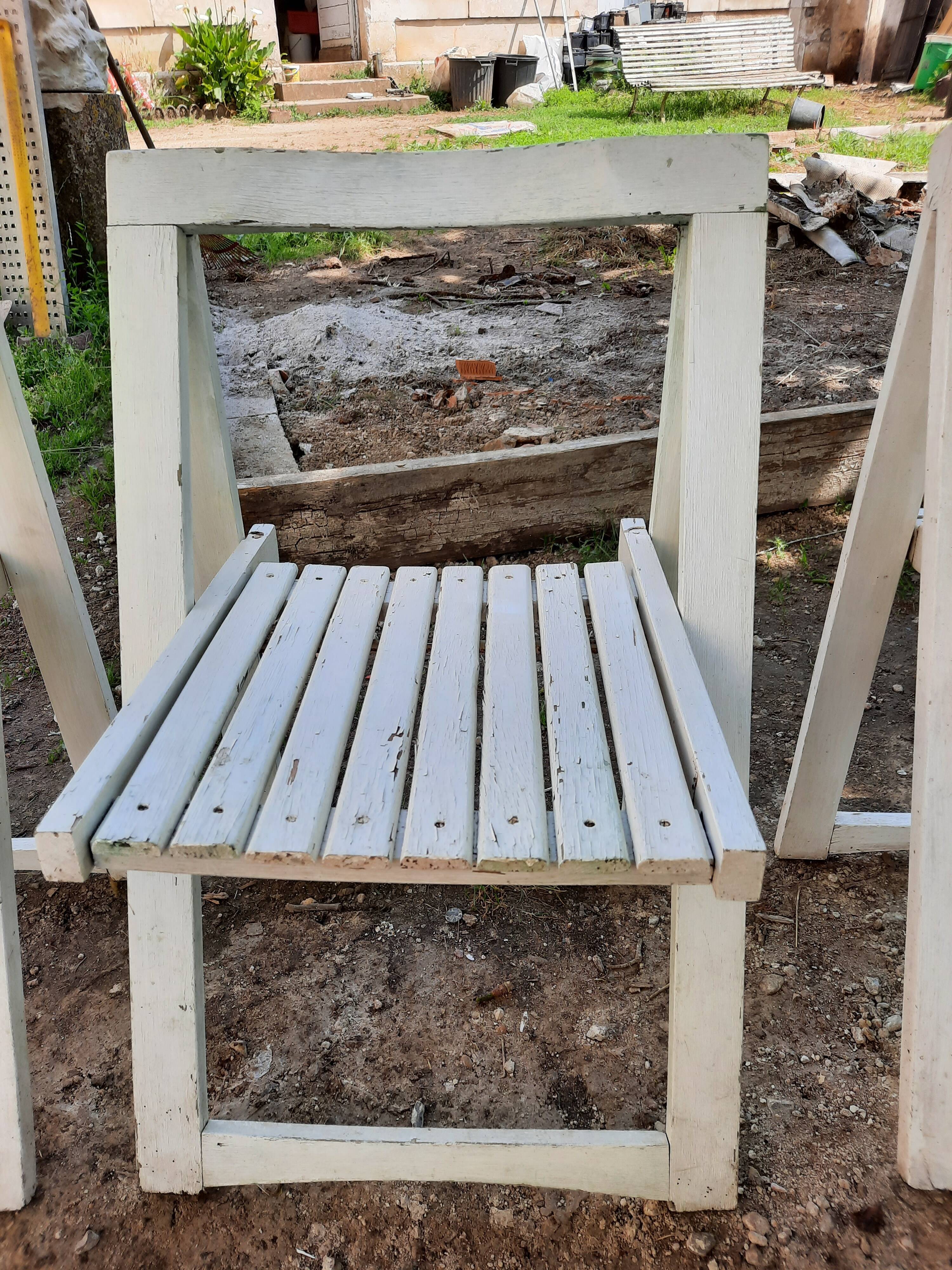 5 folding garden chairs