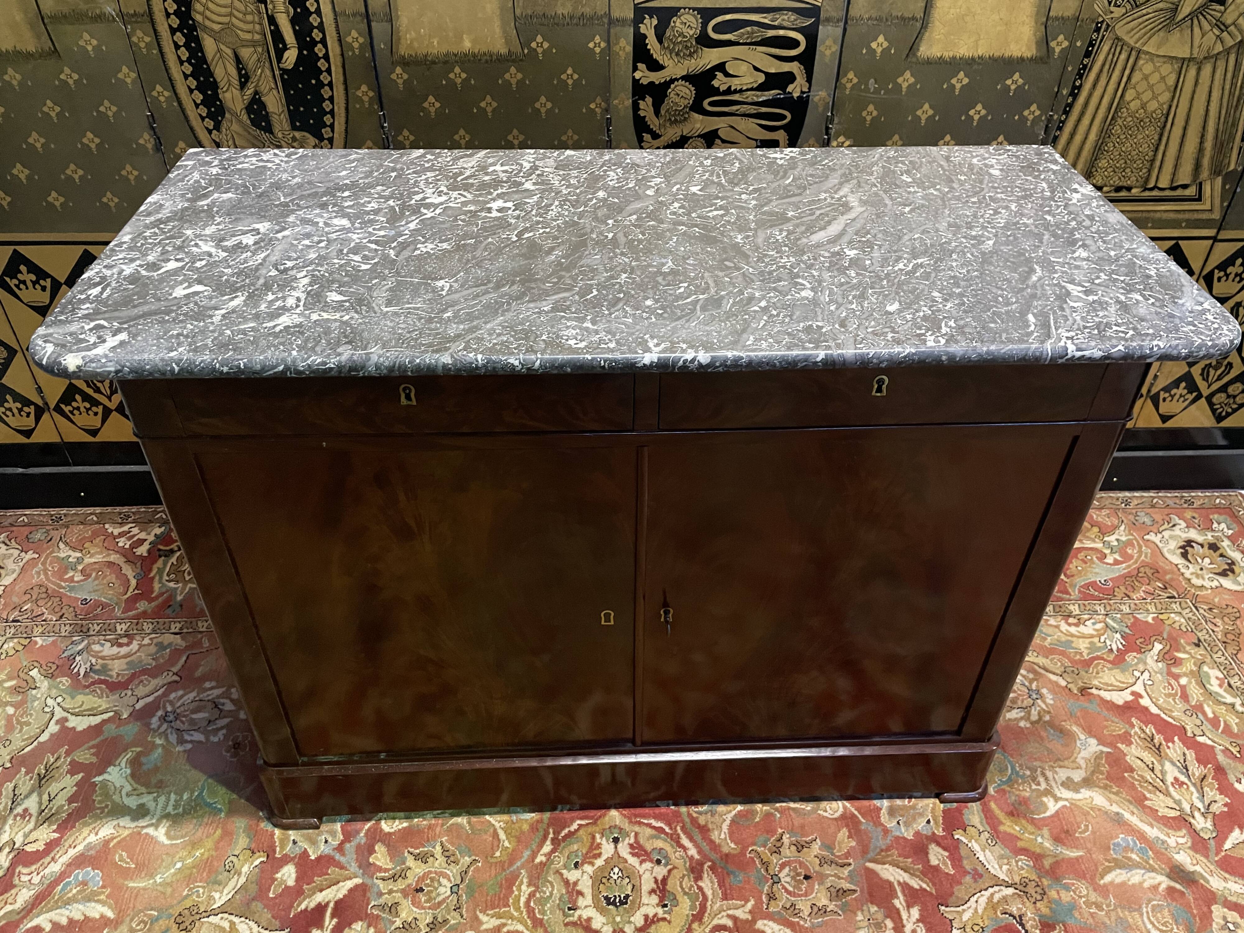 Louis Philippe period low sideboard in mahogany