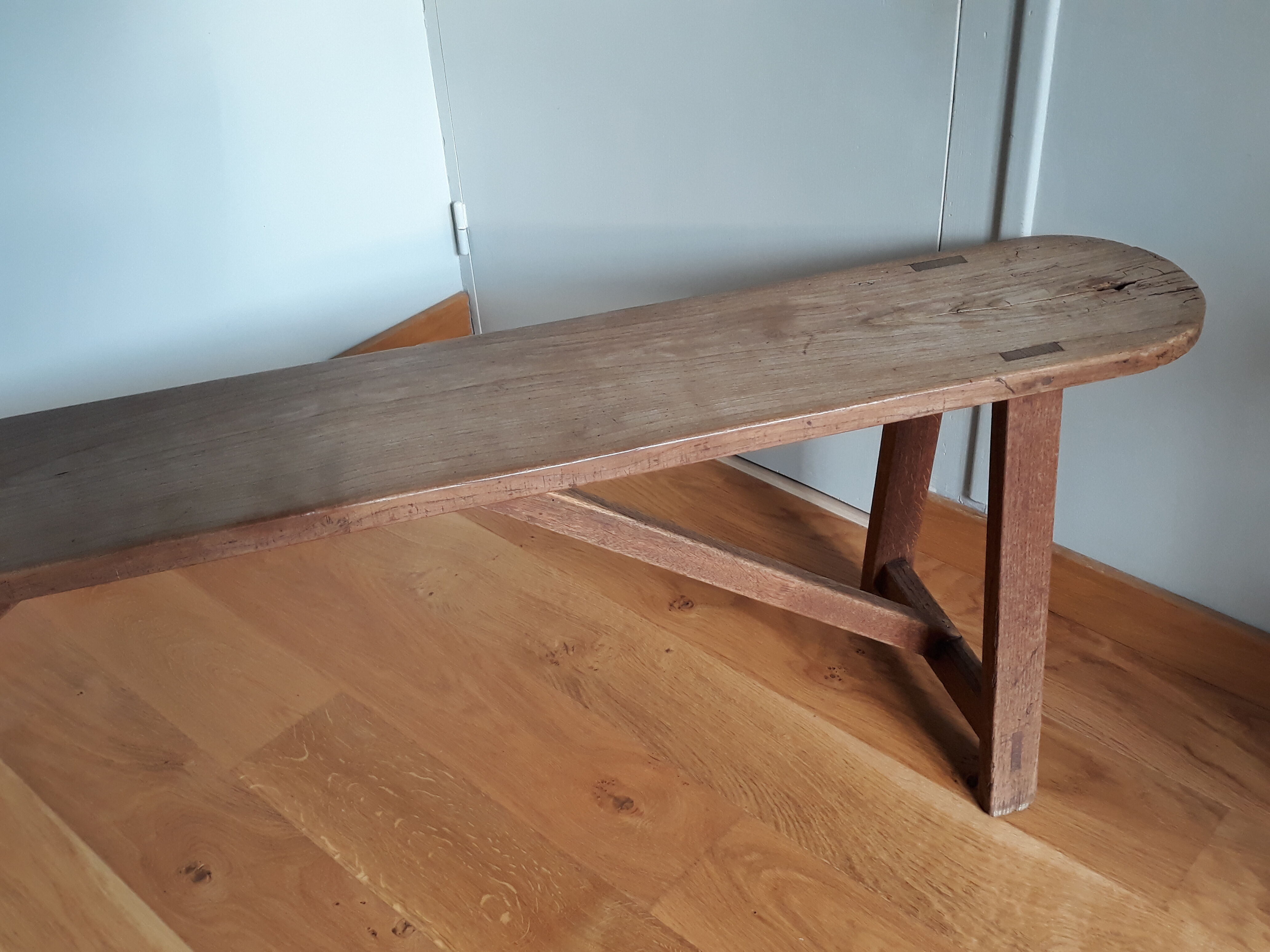 Solid wood farm bench