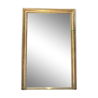 Miroir ancien de cheminée  144cm/97,5cm, perlé, époque fin 19ème, doré à la feuille glace piquée.