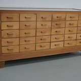 Meuble de mercerie ou comptoir de magasin ancien en érable et chêne britannique, années 1930