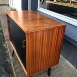 Sliding doors buffet