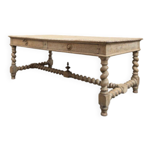Table de château début