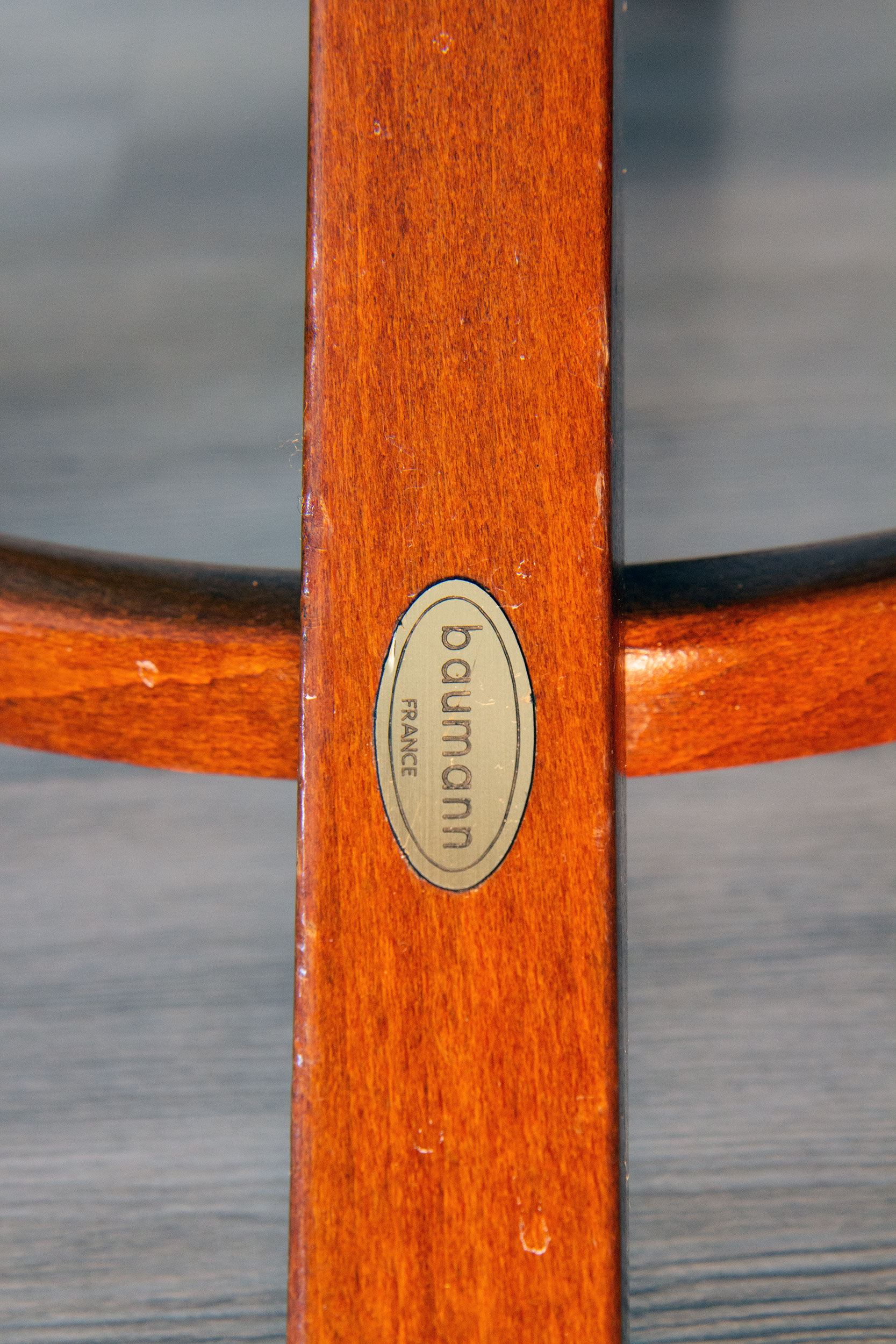 Baumann curved wooden parrot coat rack