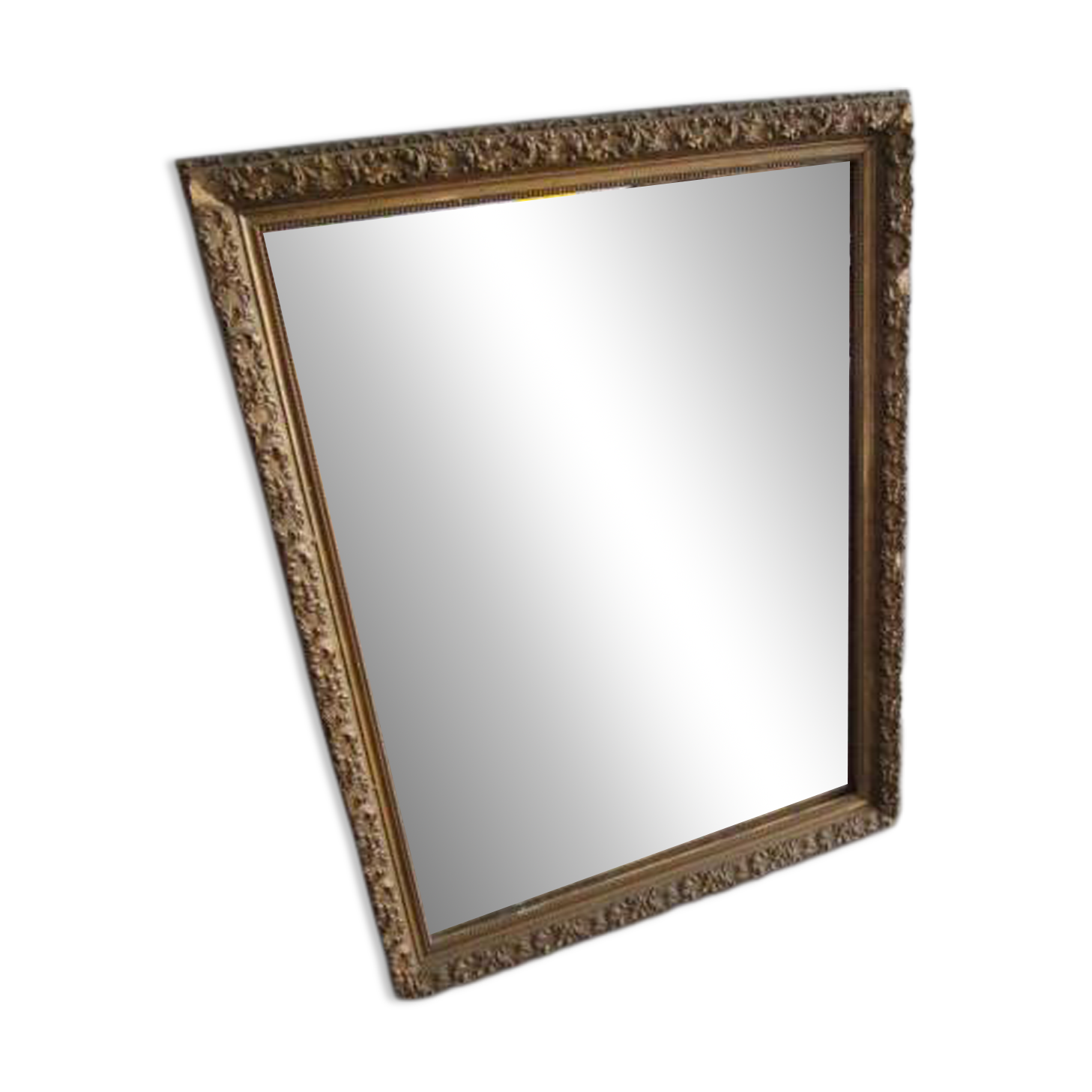 Antique mirror in wood and gilded stucco
