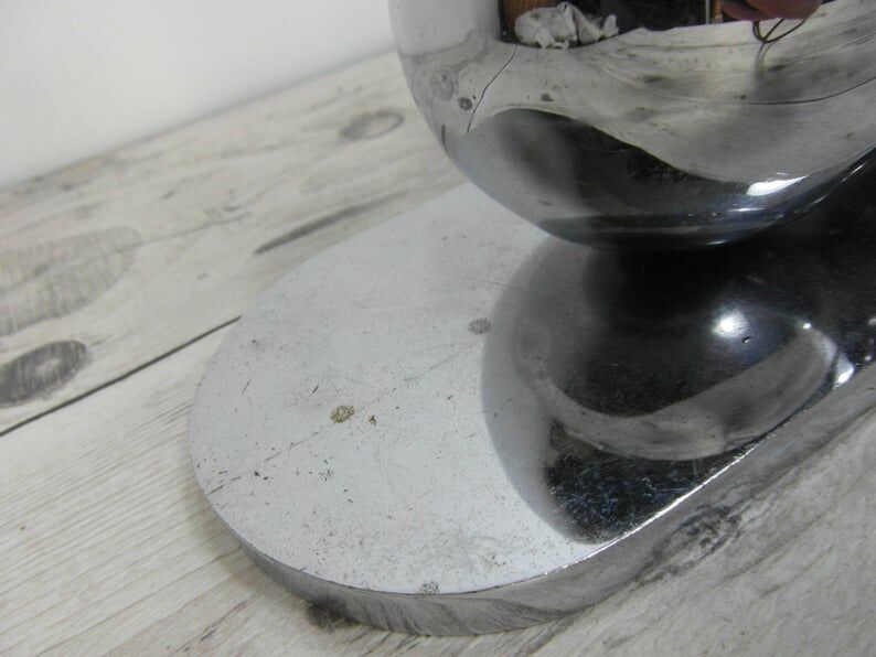 Heavy chrome metal bookends